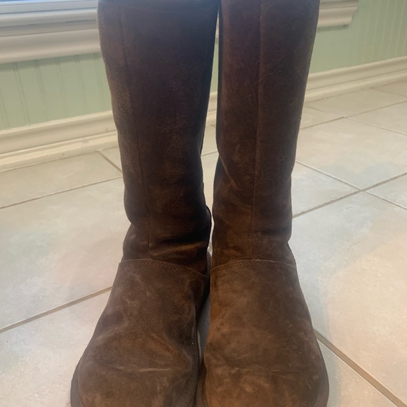 Ugg warm brown boots - Picture 1 of 4